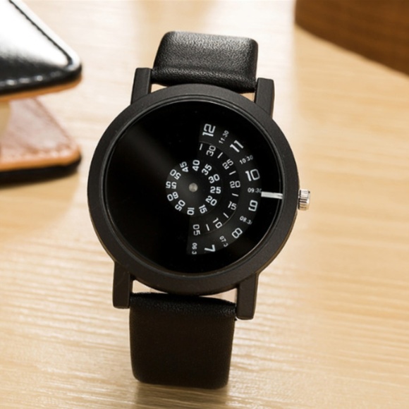 24hours Other - ⌚️NEW⌚️ Unisex Creative Leather Strap Quartz Watch
